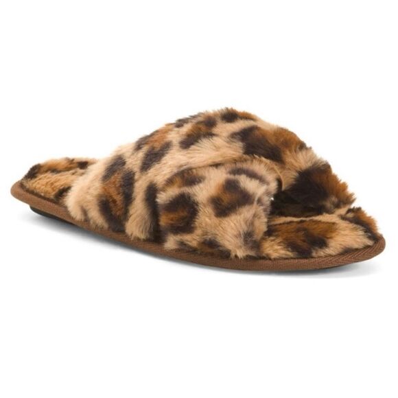 Steve Madden NWB  Kadyn leopard fuzzy slippers 9 - Picture 1 of 9